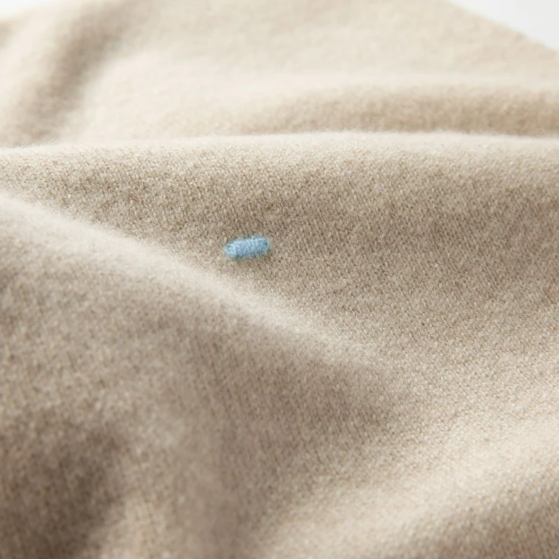 Baby blanket 'Wolkensteiger' | 100% cashmere | beige / light blue | 102 x 105 cm