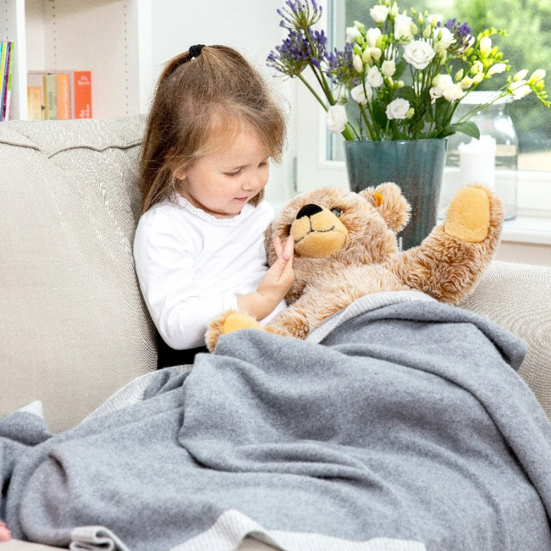 Baby blanket 'Zwergenwiese' | 100% cashmere | grey / light green | 102 x 105 cm