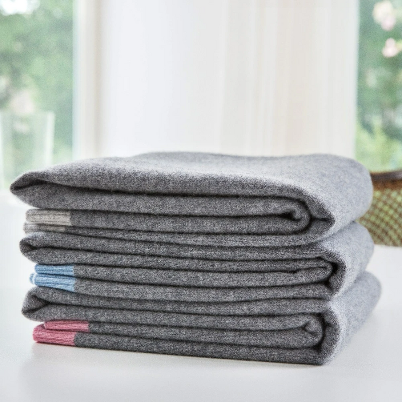 Baby blanket 'Zuckerwatte' | 100% cashmere | grey / pink | 102 x 105 cm