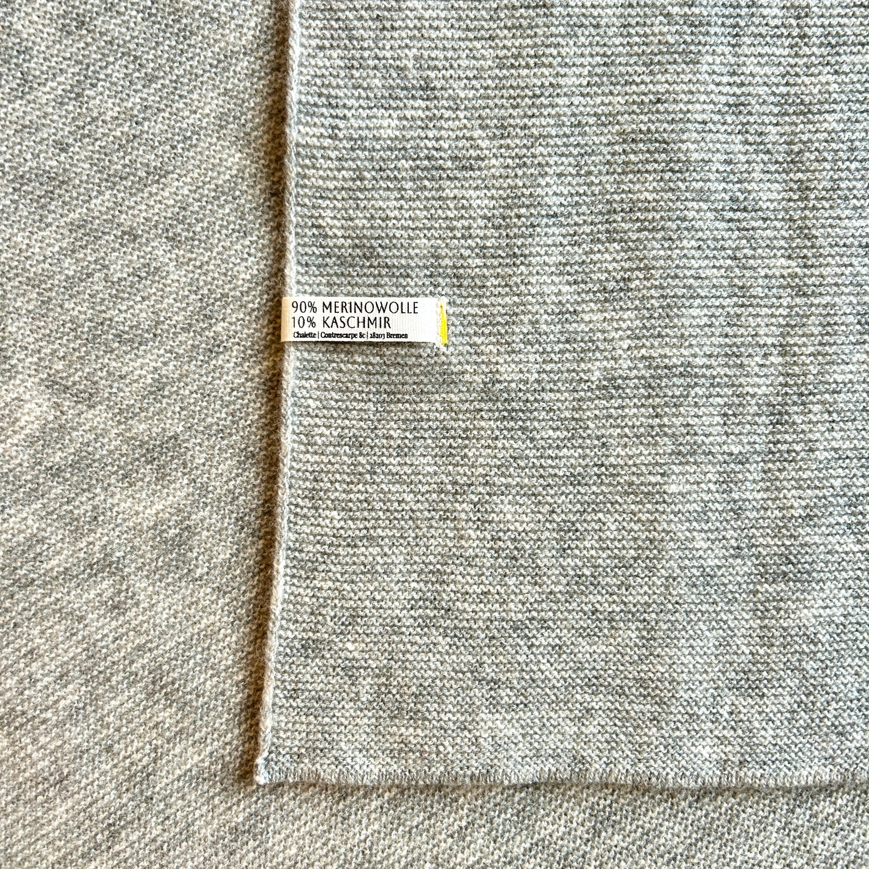 Chalette Wichtel hellgrau Kaschmir Merinowolle Babydecke