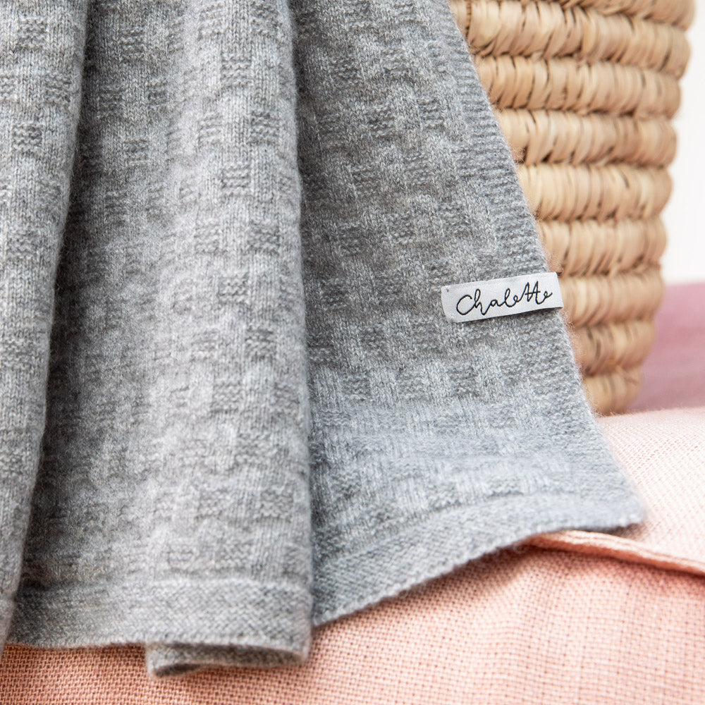 Baby blanket 'Steinwiese' | 100% cashmere | mottled grey | 102 x 105 cm