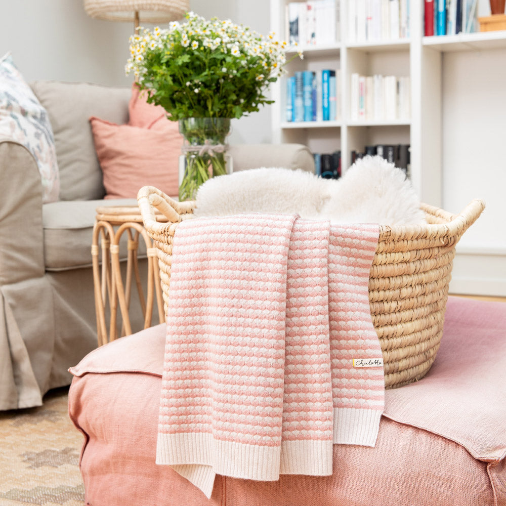Superweiche Babydecke 'Malve' | beige / altrosa | 102 x 105 cm