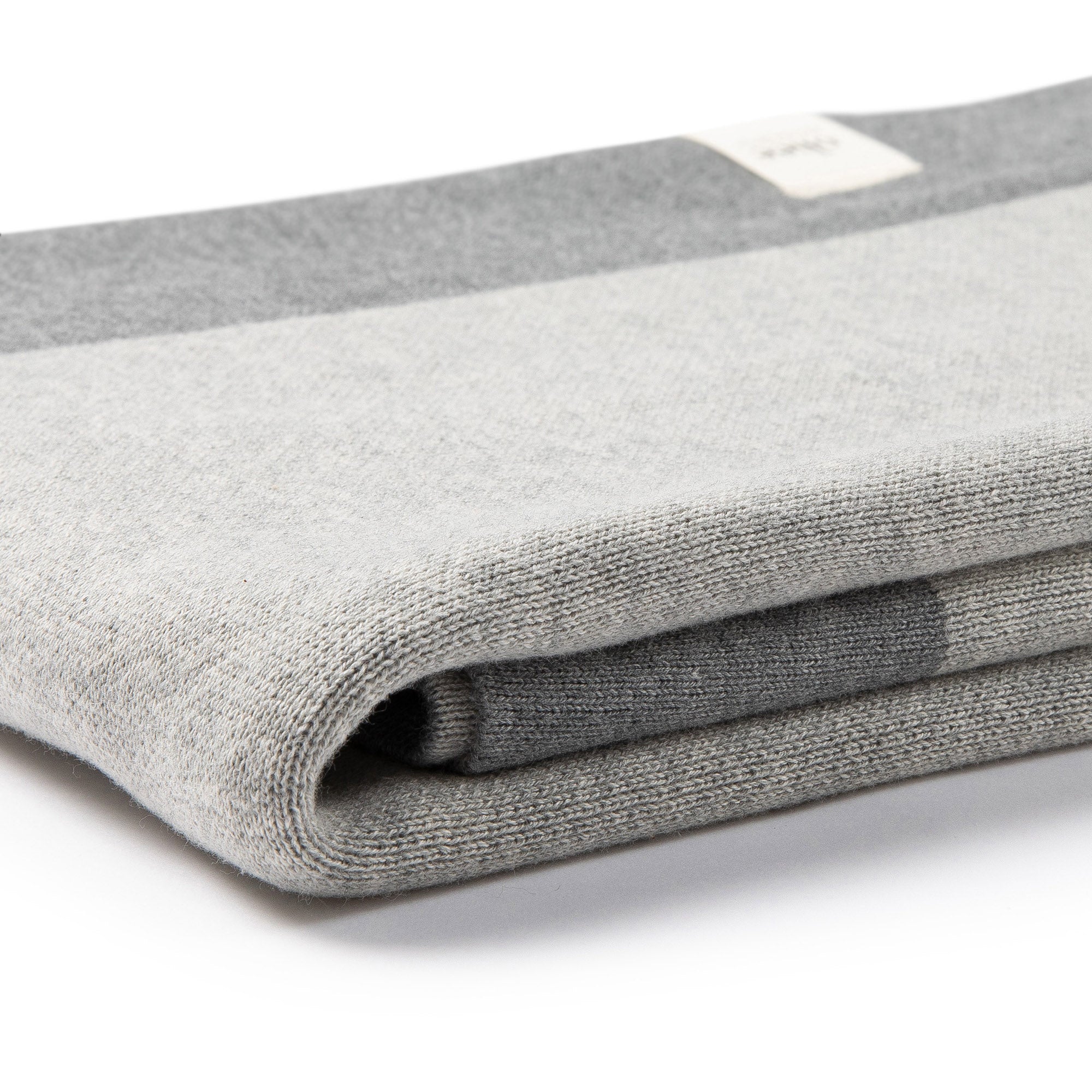 Babydecke Chalette x ohee manufaktur | 'Traumreise' | 100% Baumwolle | hellgrau / grau | 104 x 104 cm