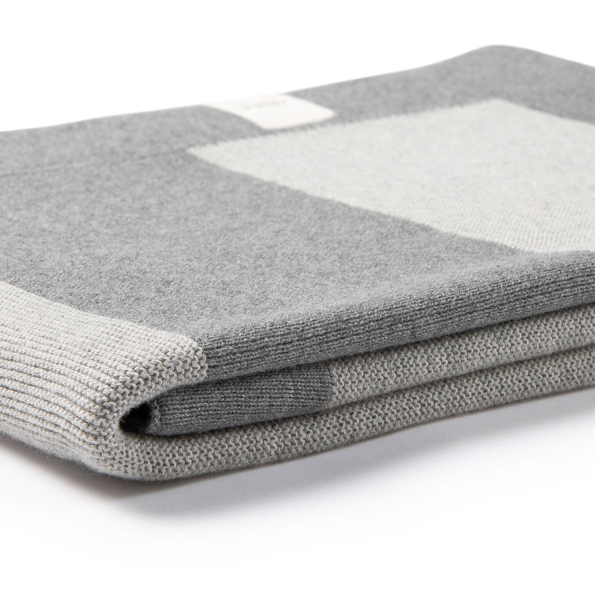 Babydecke Chalette x ohee manufaktur | 'Sternenwind' | 100% Baumwolle | hellgrau / grau | 104 x 104 cm
