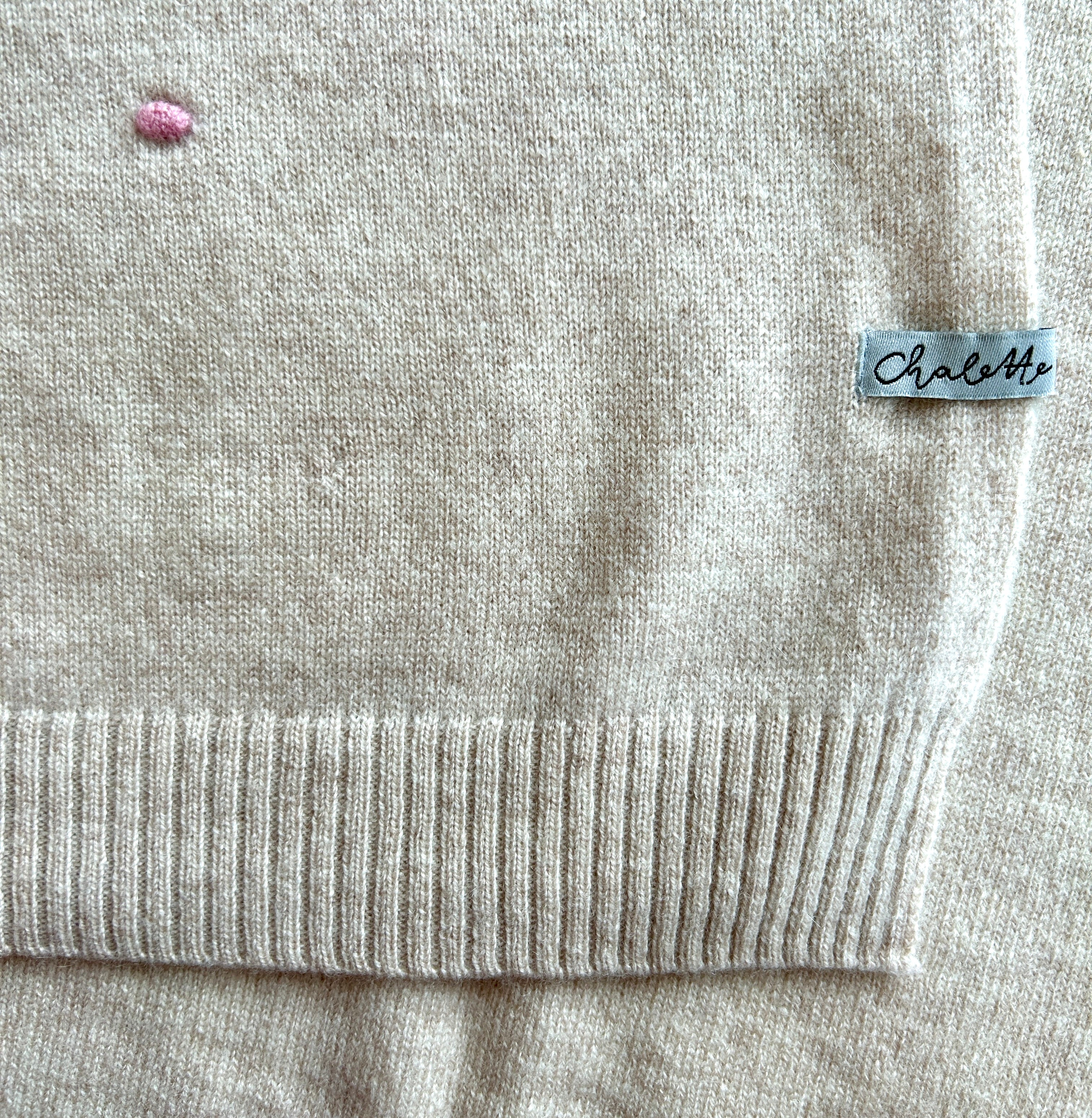 OUTLET | Babydecke 'Lollipop' | 100% Kaschmir | beige / hellrosa | 102 x 105 cm | kleines Loch