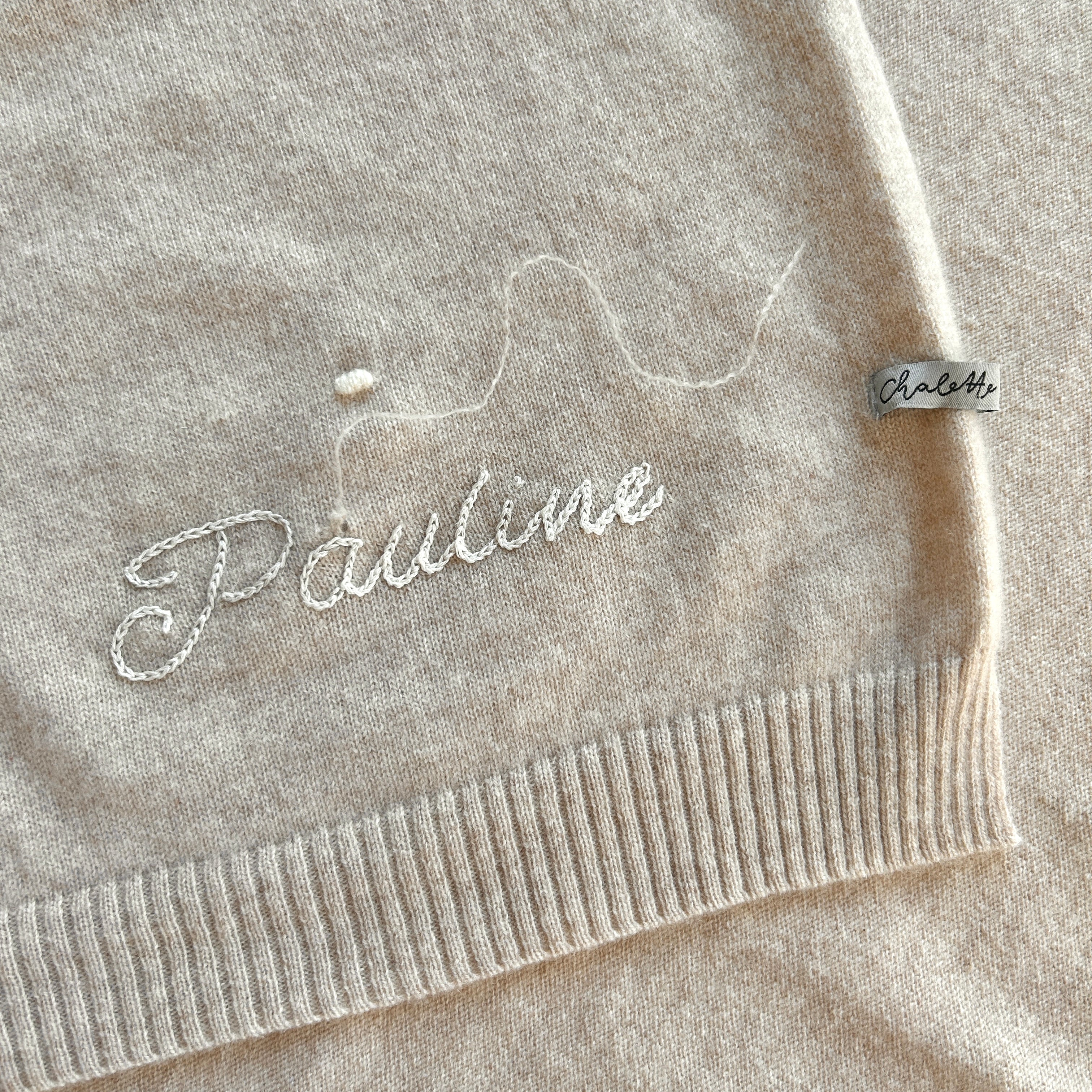 OUTLET | Babydecke 'Sternenstaub' | 100% Kaschmir | beige / off-white | 102 x 105 cm | "Pauline" & kleines Loch