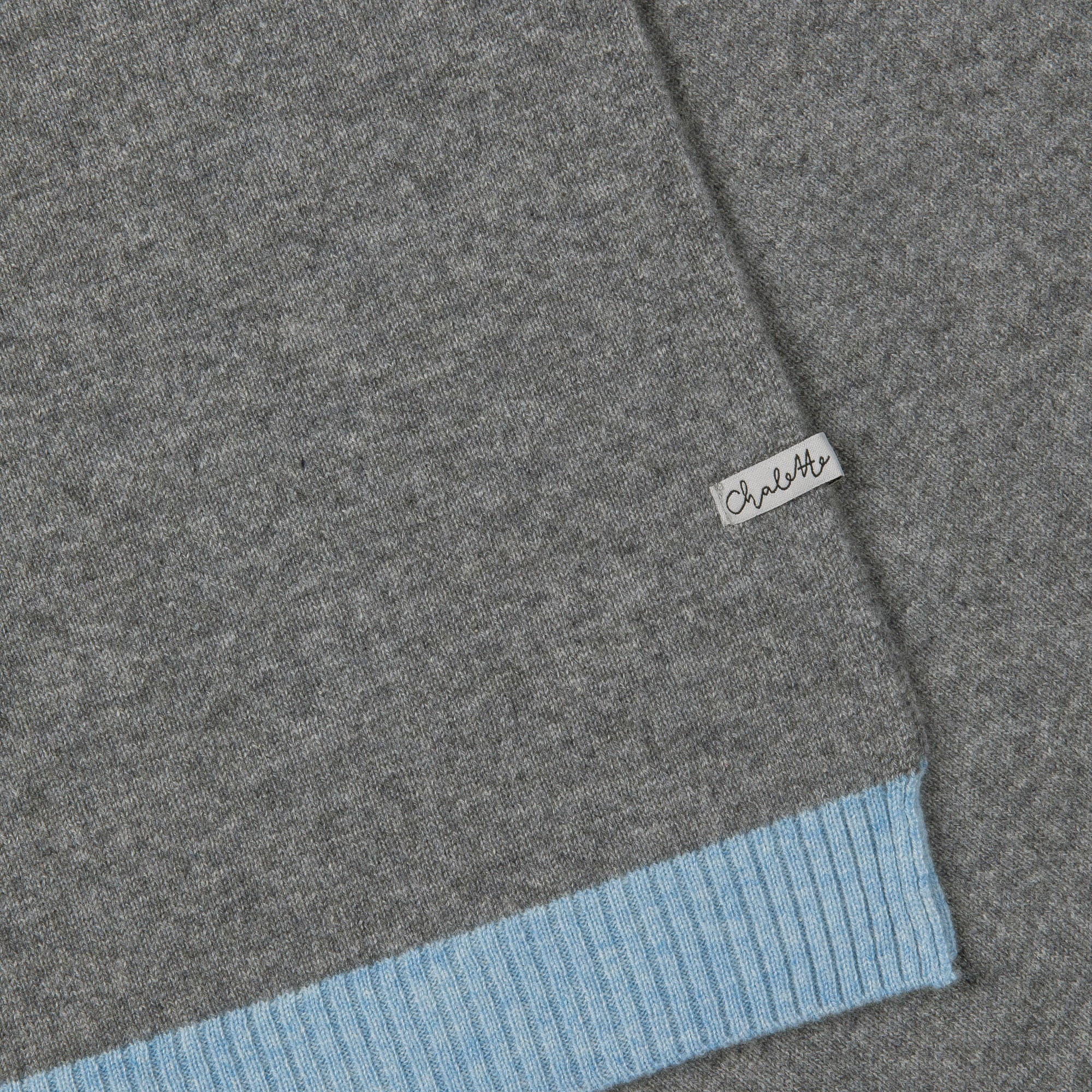Chalette Cashmere Babydecke grau hellblau Junge groß